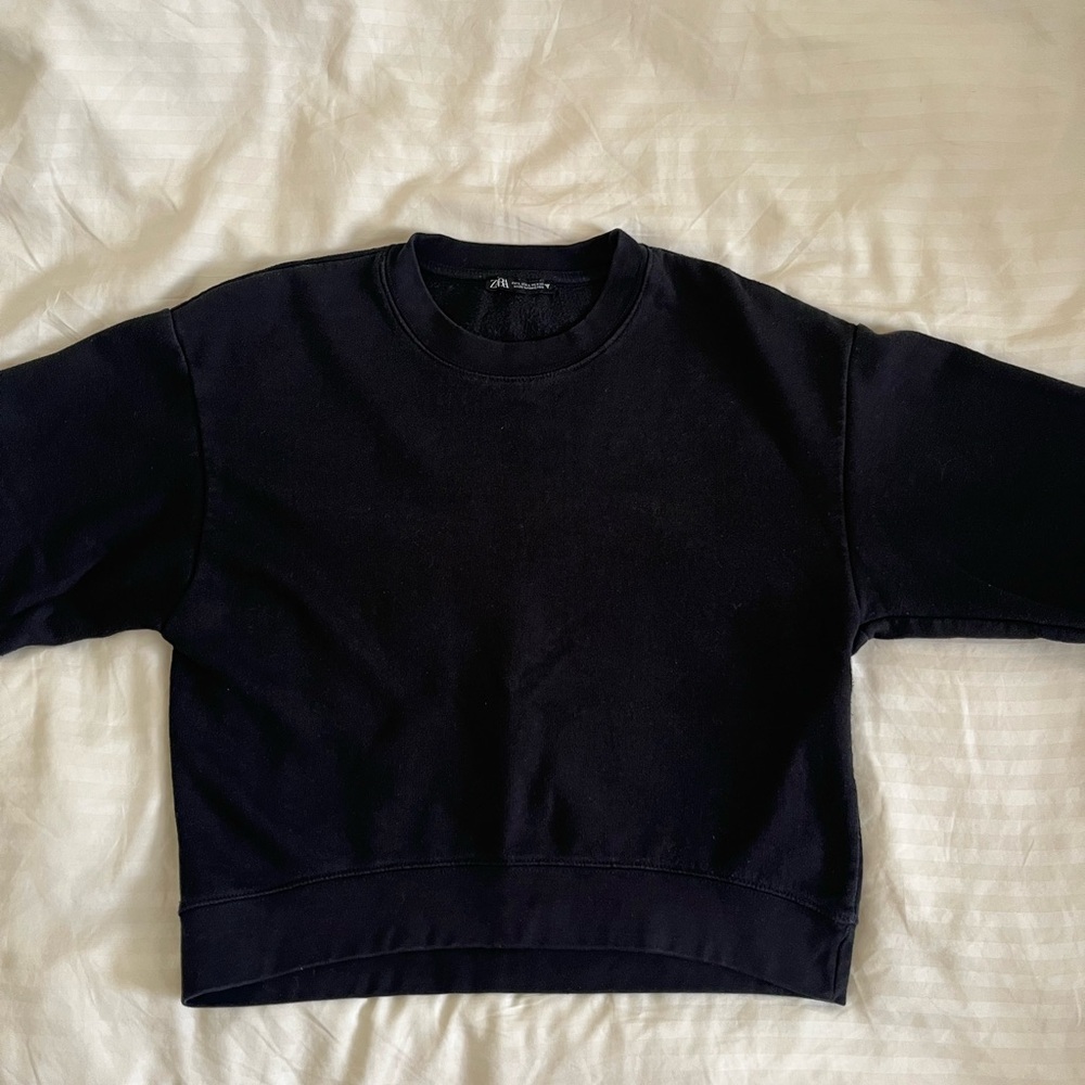 Unisex Zara Black Crew Neck Sweater